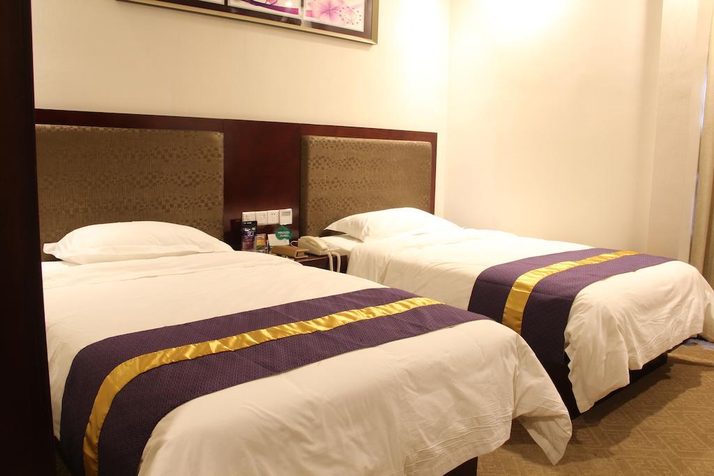 Zhuhai Platinum Holiday Hotel Zimmer foto