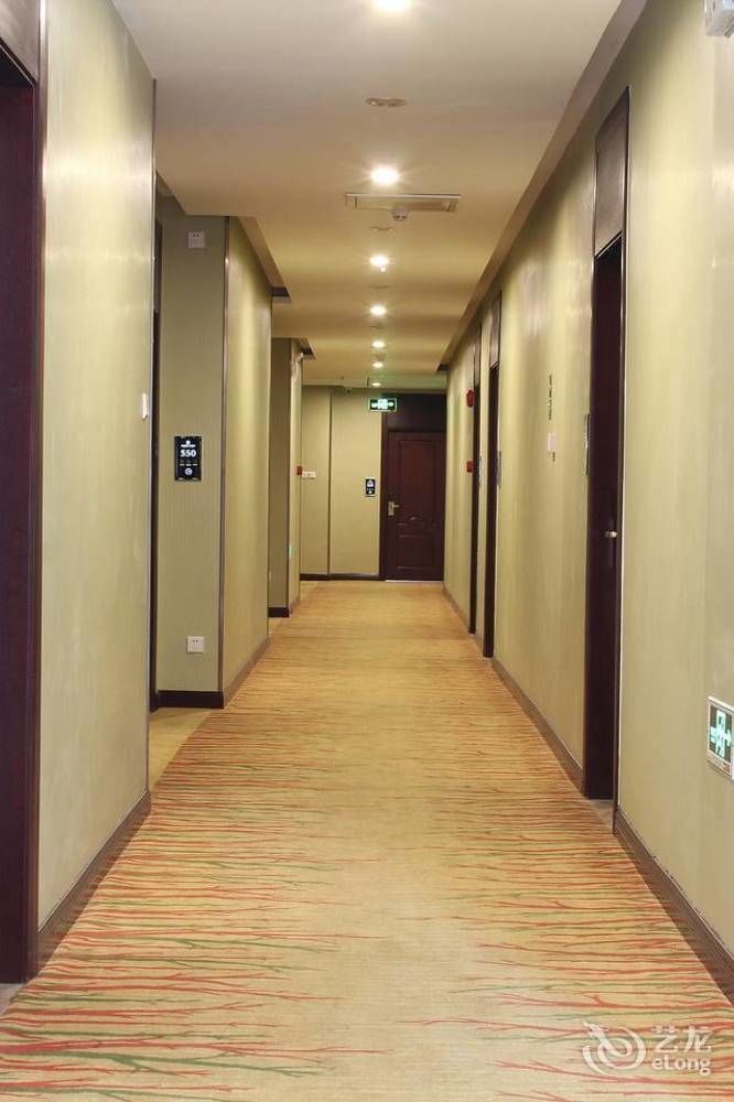 Zhuhai Platinum Holiday Hotel Exterior foto