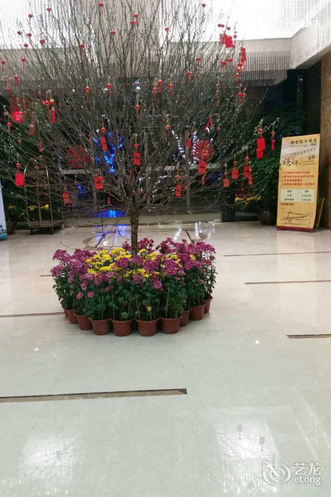 Zhuhai Platinum Holiday Hotel Exterior foto