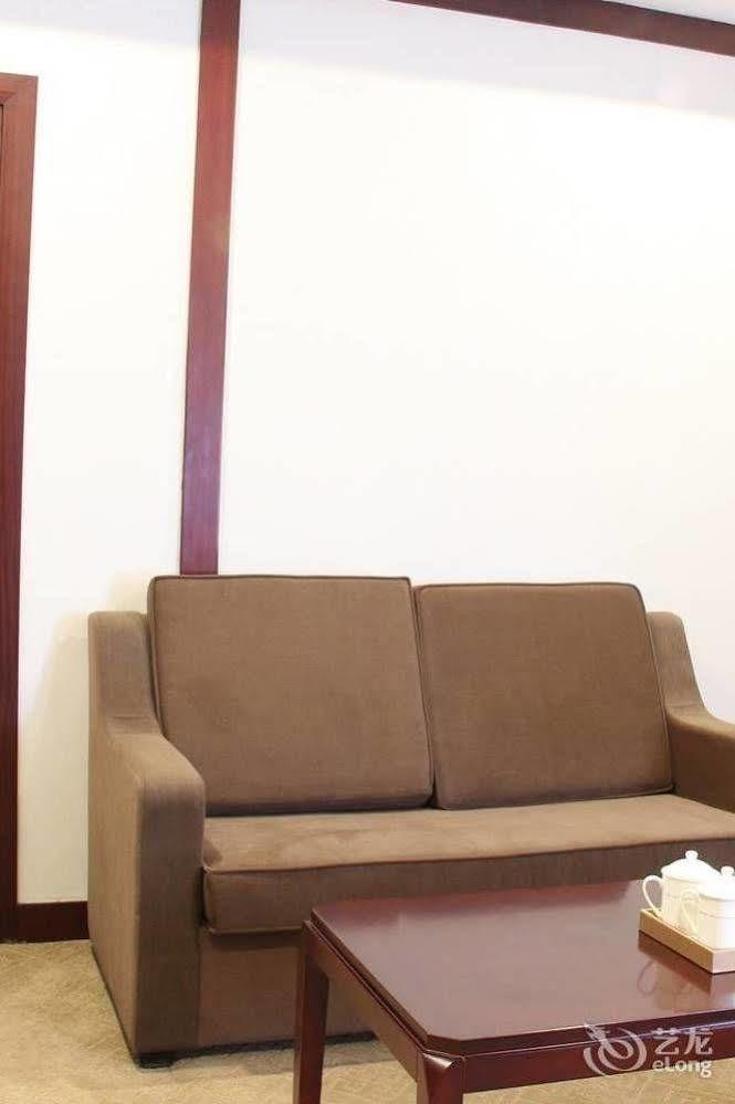 Zhuhai Platinum Holiday Hotel Exterior foto